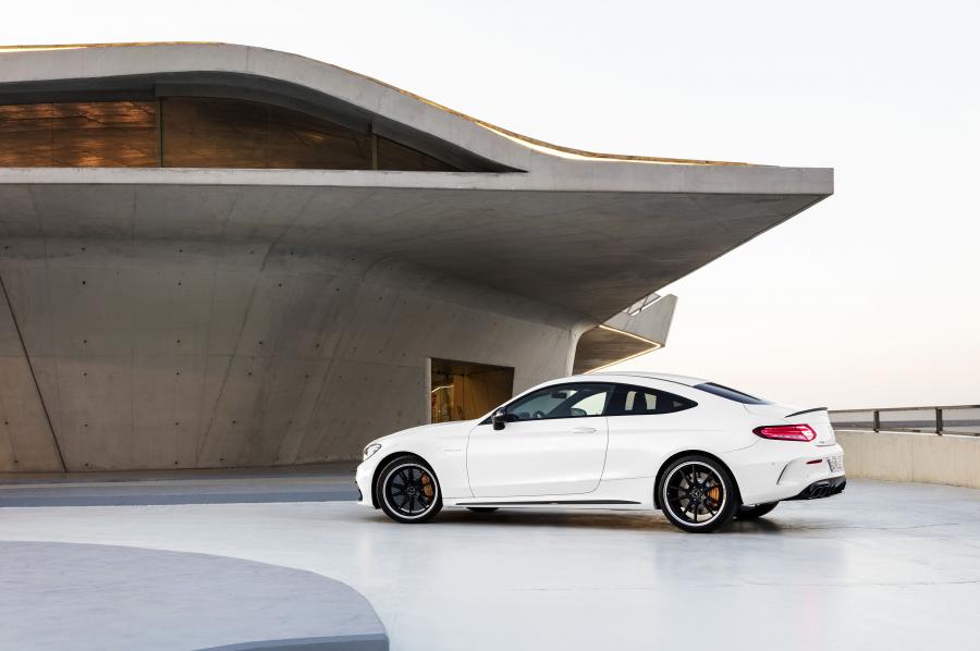  Mercedes-AMG C63 S Coupe (C205) 2018 года  (WW) (фото 5 из 44)